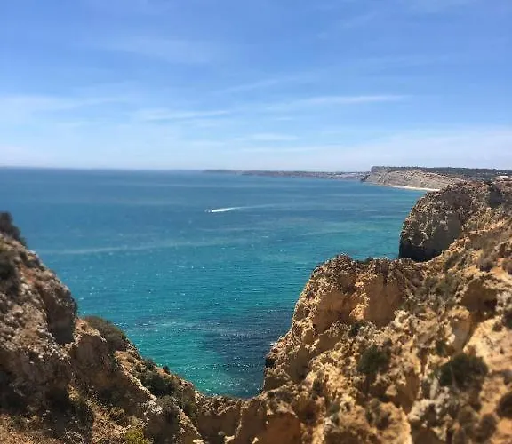 ホームステイ Lagos Accomodation Rooms