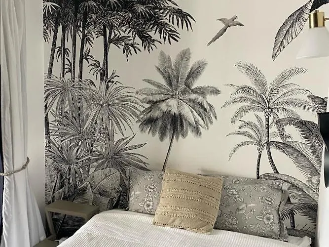 Lagos Accomodation Rooms *