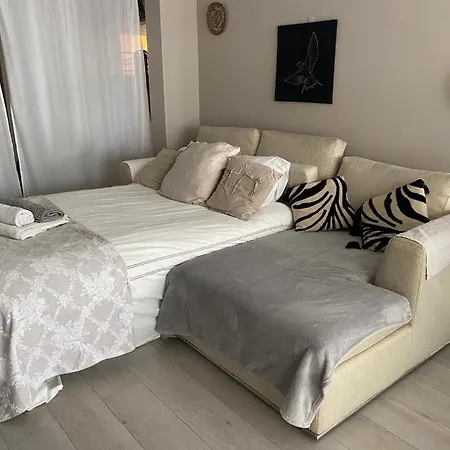 Lagos Accomodation Rooms Rum i privatbostad *